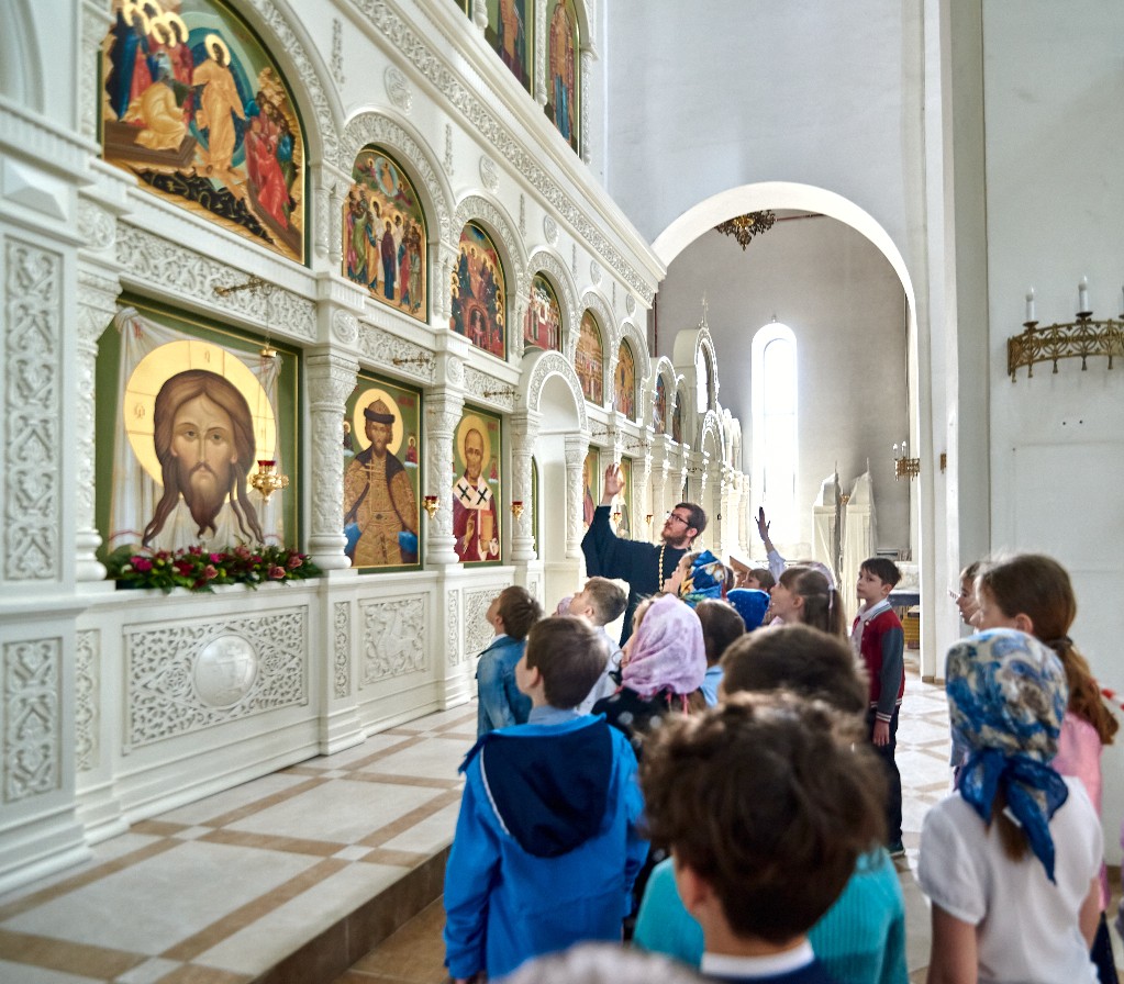 Церкви открыты для посещения