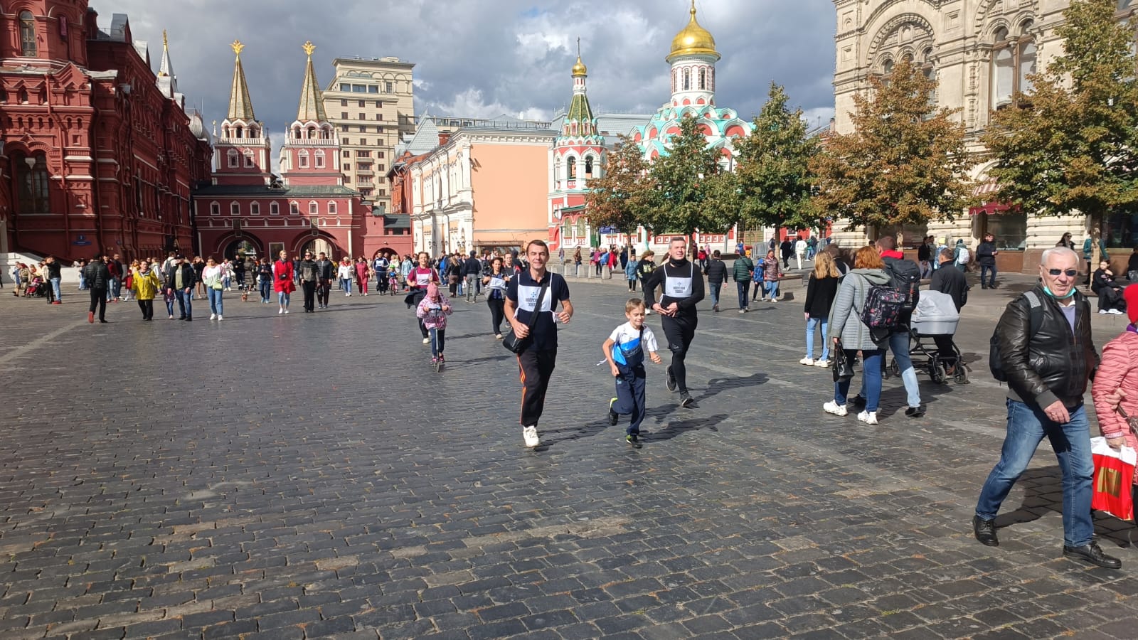 Сегодня на красной площади мероприятия в москве