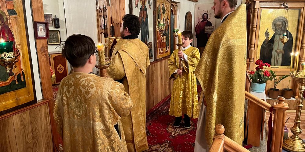 Детская Божественная литургия совершена в храме иконы Божией Матери «Утоли моя печали» в Марьине