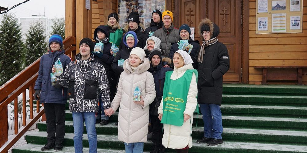 Воспитанники Дома сопровождаемого проживания «Гурьевский» посетили храм святого праведного Симеона Верхотурского в Марьине