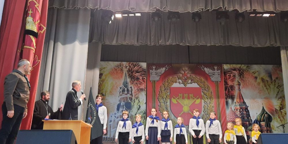 Пасхальный концерт прошел в Доме офицеров 154 отдельного Комендантского Преображенского полка