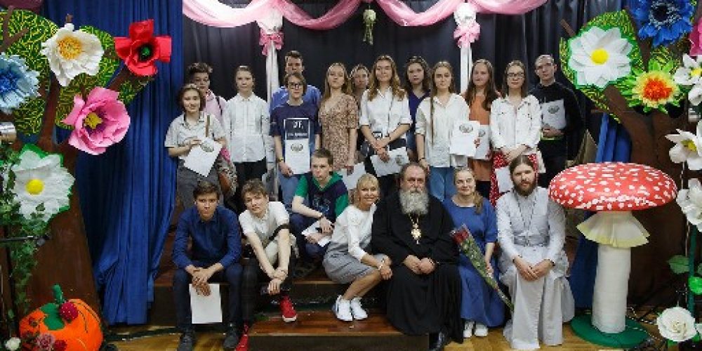 В детском центре при храме Живоночальной Троицы у Салтыкова моста прошла премьера нового спектакля приходской детской театральной студии