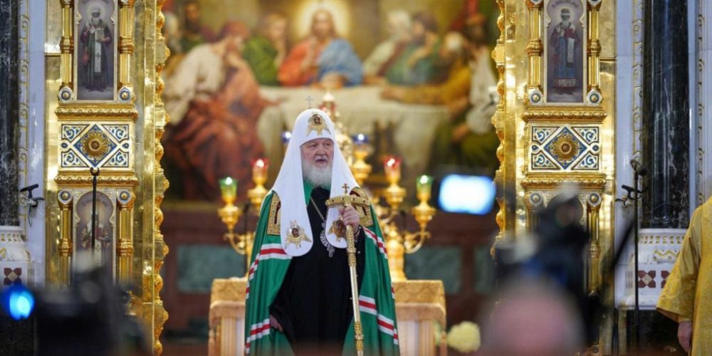 В день своего 76-летия Святейший Патриарх Кирилл совершил Литургию в Храме Христа Спасителя