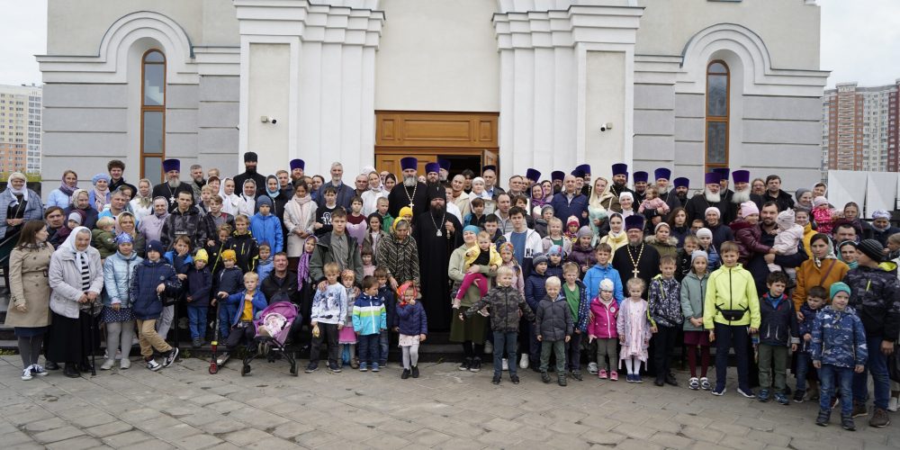 Торжества в праздник благоверных князей Петра и Февронии Муромских прошли в Юго-Восточном викариатстве