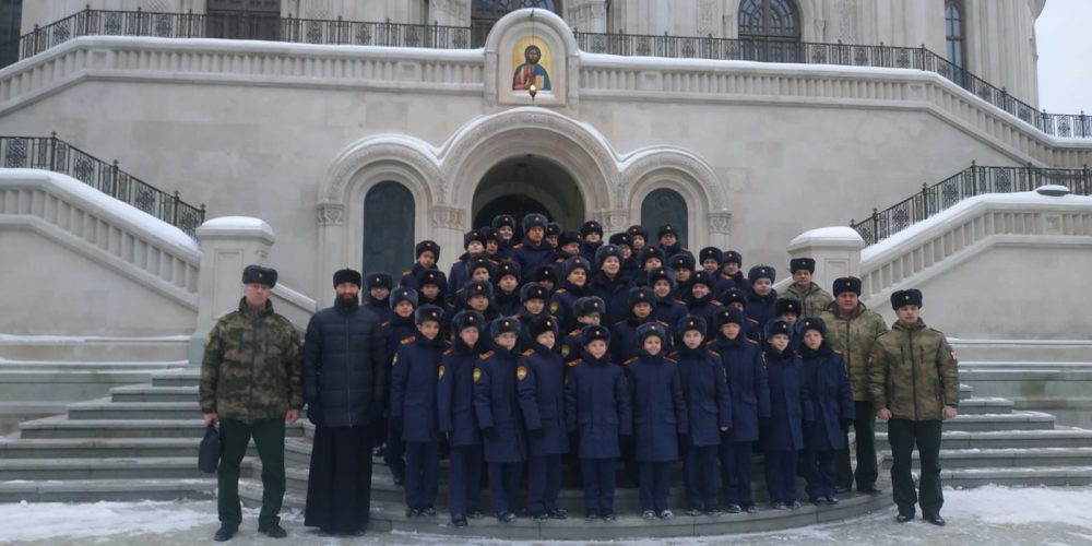 Паломничество кадетов в Сретенский монастырь