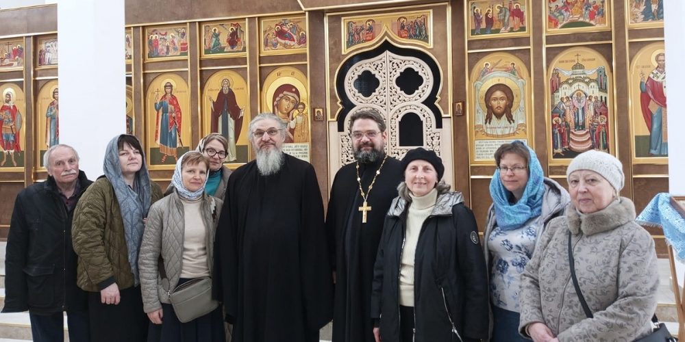 Священник Димитрий Сафонов прочитал лекцию для прихожан храма Воскресения Словущего
