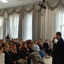 Священник Кирилл Краев провел встречу с учащимися в школе «Кузьминки»