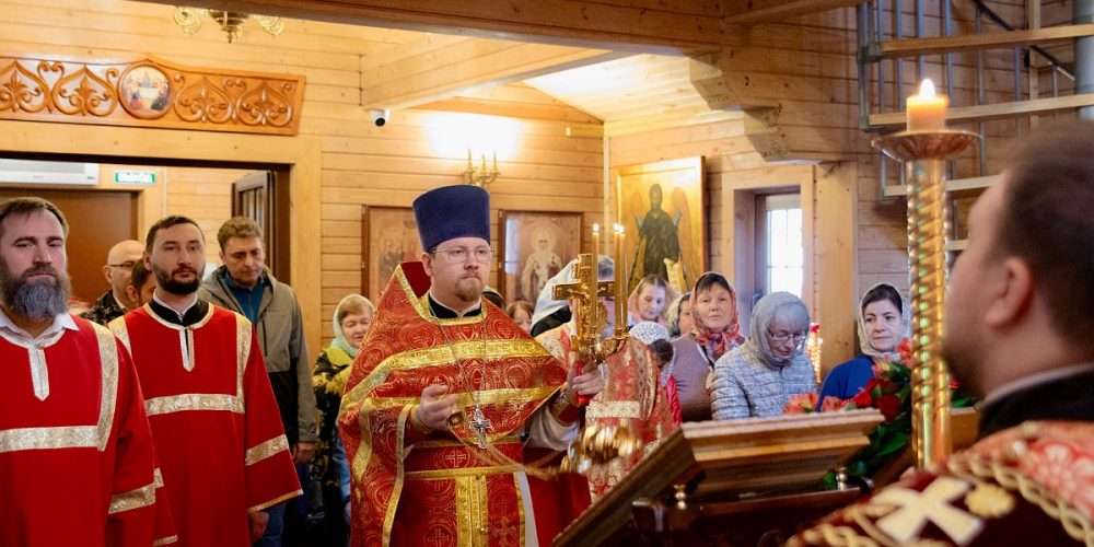 Престольный праздник в храме святого великомученика Георгия Победоносца в Марьине