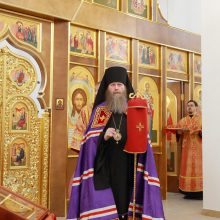 Епископ Павлово-Посадский Силуан совершил Божественную литургию в храме Воскресения Словущего в Марьинском парке