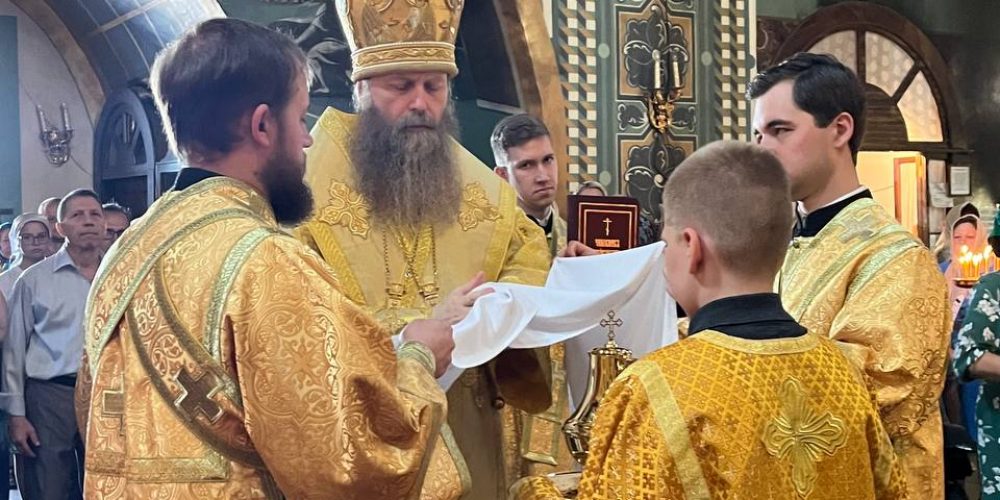 Епископ Павлово-Посадский Силуан совершил богослужение в храме иконы Божией Матери «Утоли моя печали» в Марьине