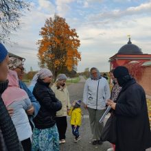 Прихожане храма Живоначальной Троицы в Карачарове совершили паломническую поездку в Спасо-Бородинский женский монастырь